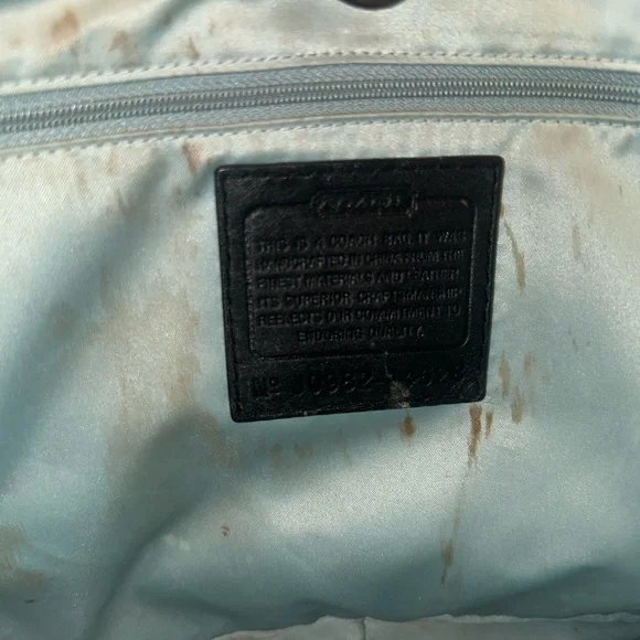 Black Designer Women's Bag - Picture 5 of 7